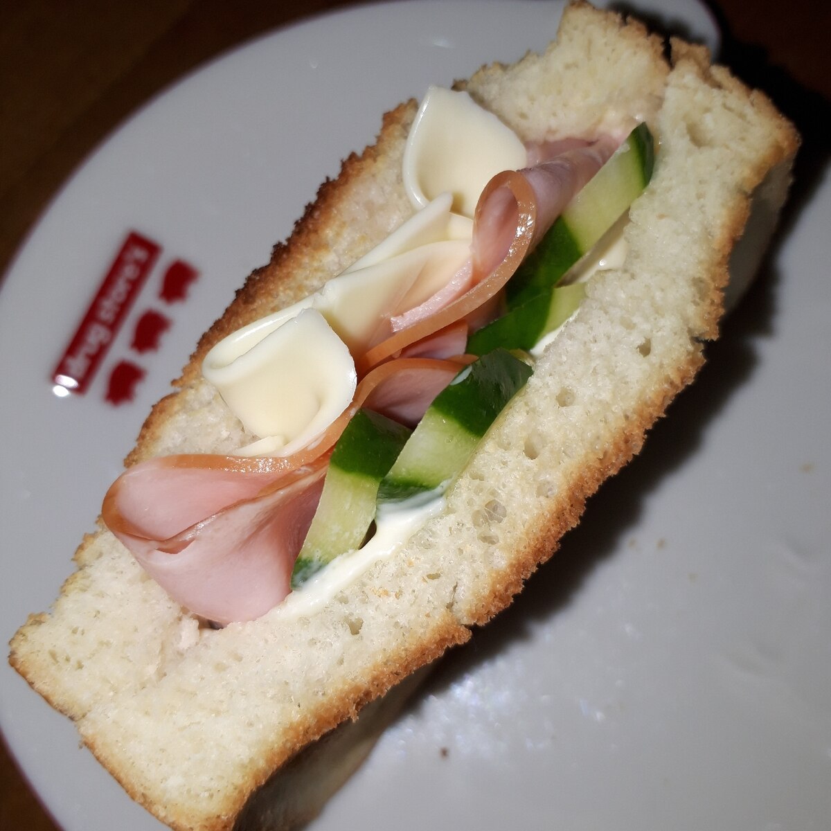 食パン4枚切り 忙しい朝もポケットサンド レシピ 作り方 By フリ子ちゃん 楽天レシピ 食パン4枚切り 忙しい朝もポケットサンド レシピ 作り方 By フリ子ちゃん 楽天レシピ
